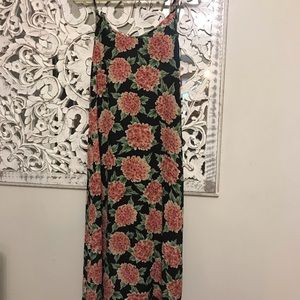 Show me your Mumu spaghetti strapped high low 🌸